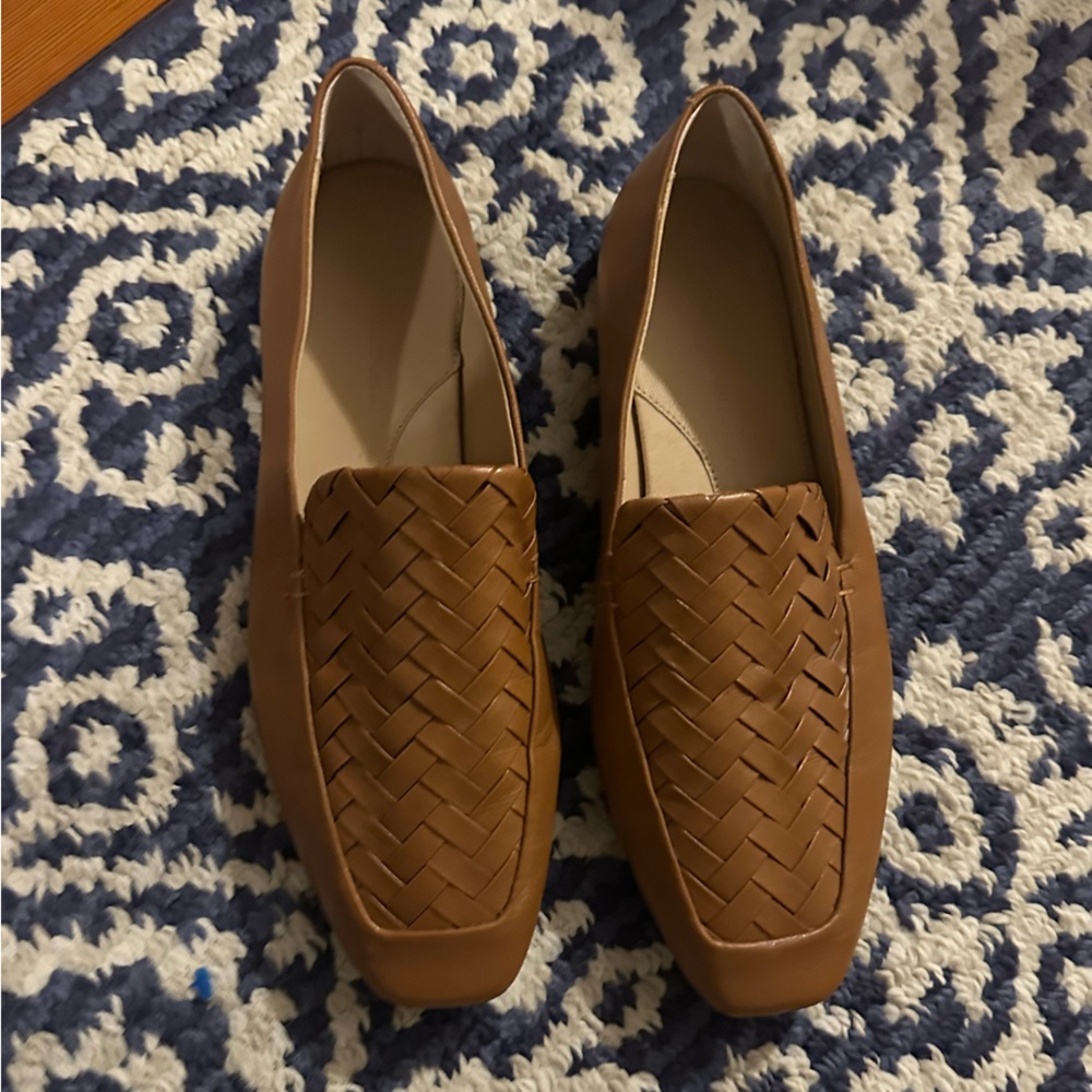 🤎 Woven Leather Slip-On Loafers in Brown